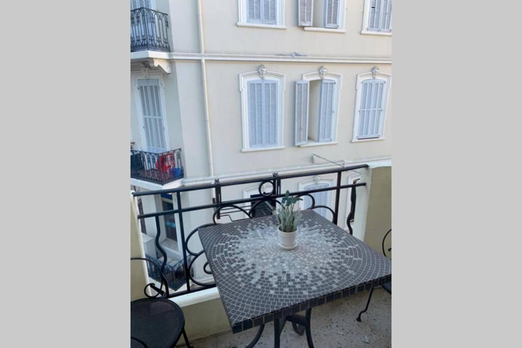 Anaza Appartement Канны Экстерьер фото